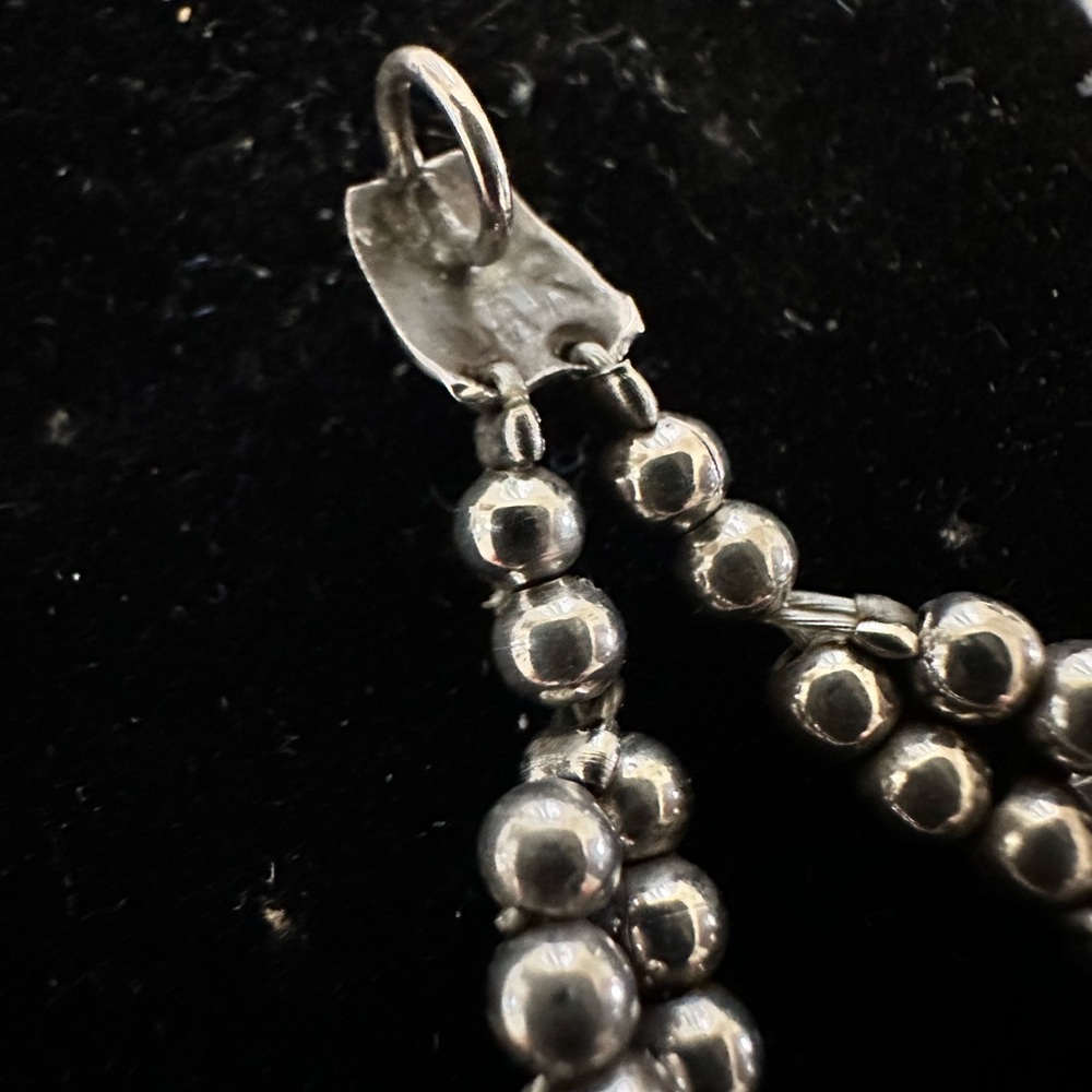 Native made mini squash blossom pendant - Picture 6 of 8